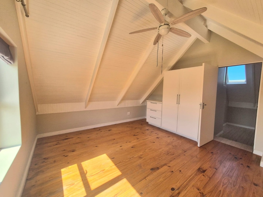 5 Bedroom Property for Sale in Wilderness Central Western Cape